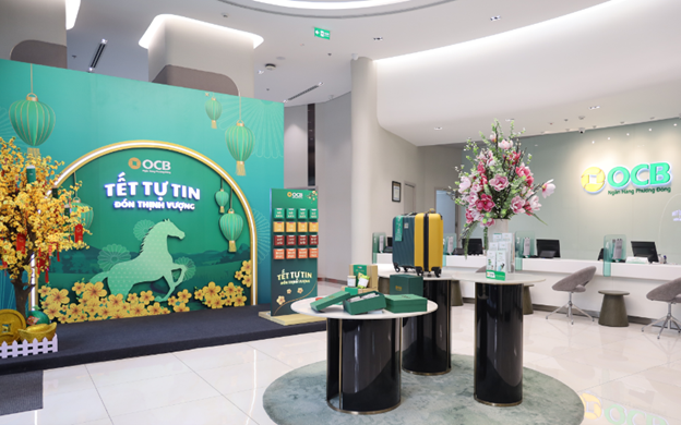 Khách hàng có cơ hội nhận về những quà tặng thiết thực cũng như trải nghiệm không gian check-in theo phong cách tết Bính Ngọ 2026.