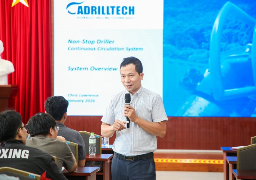 Sinh viên PVU cập nhật công nghệ khoan tuần hoàn liên tục - giải pháp cho giếng khoan phức tạp Sinh viên PVU cập nhật công nghệ khoan tuần hoàn liên tục - giải pháp cho giếng khoan phức tạp