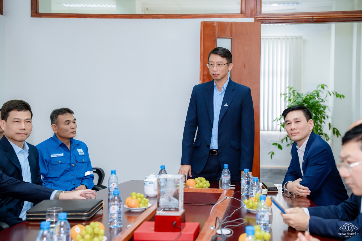 Lãnh đạo Petrovietnam động viên người lao động PVNDB nhân dịp Tết Bính Ngọ