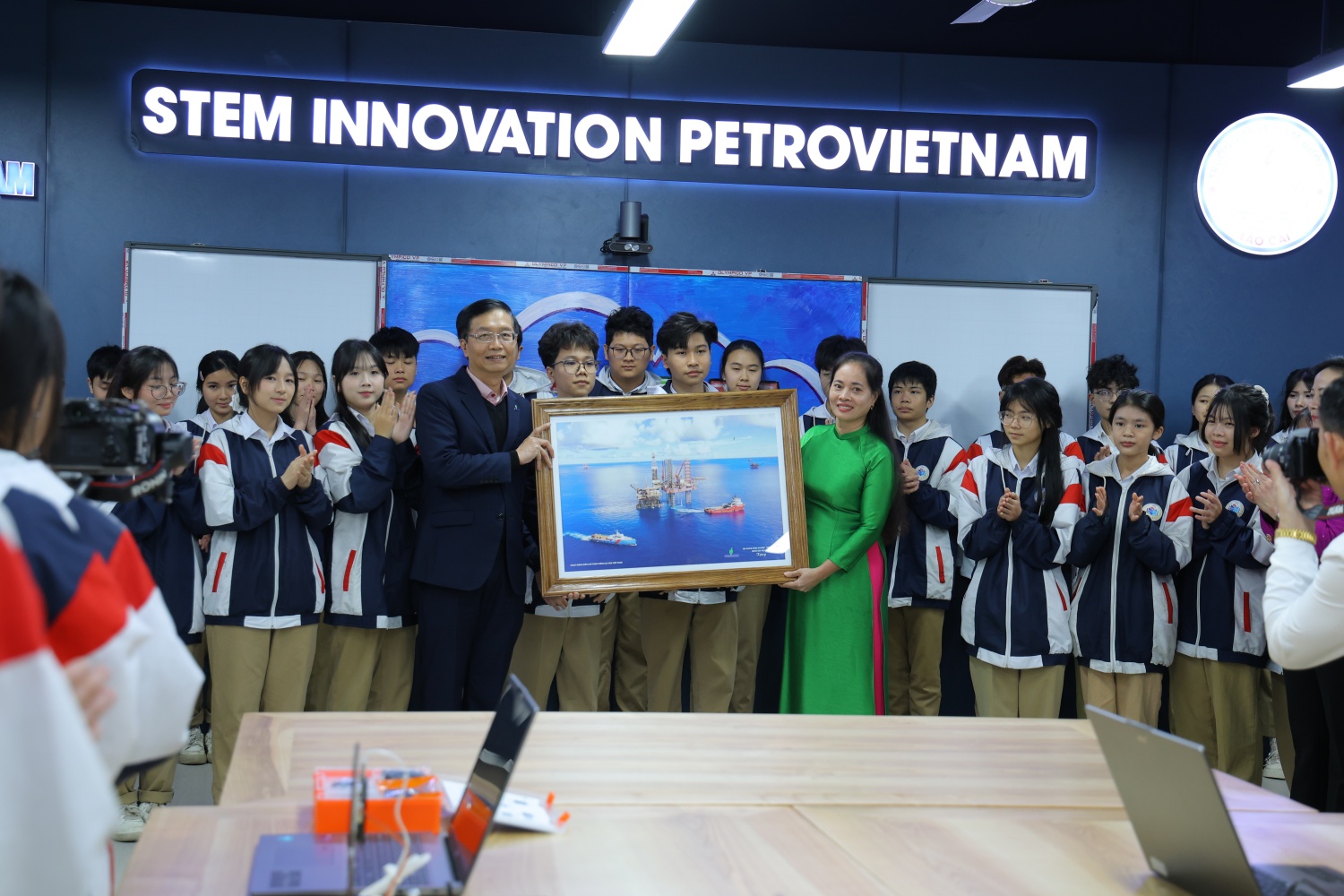 Phòng STEM mở ra không gian tri thức rộng lớn cho học sinh vùng cao