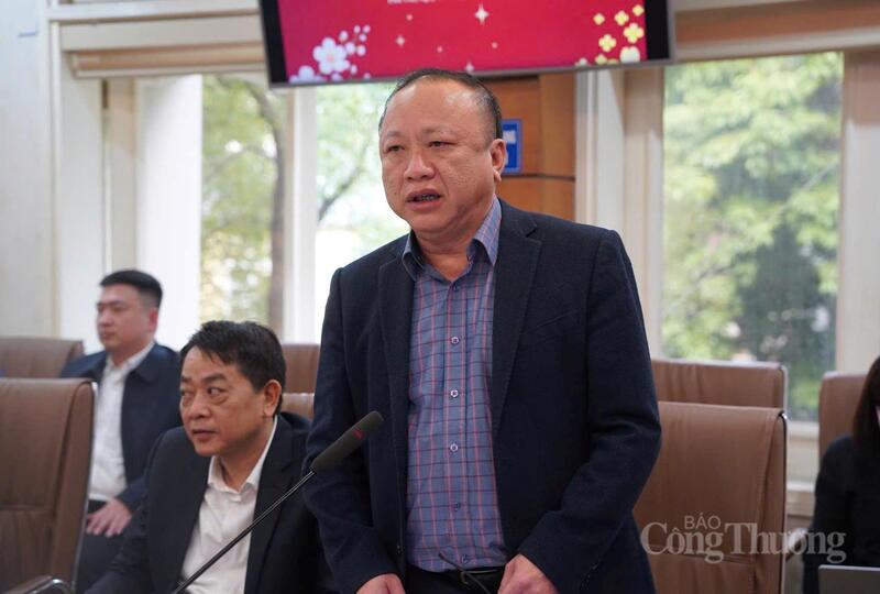 Thứ trưởng Nguyễn Sinh Nhật Tân làm việc với Công ty Điện lực Phú Thọ  - 2