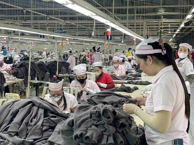 Công ty Panko Vina đã trả thưởng tháng 13 và trợ cấp cho 2.700 công nhân