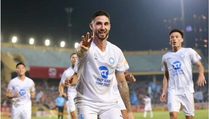 Kevin Phạm Ba đang có kế hoạch xin quốc tịch Việt Nam.