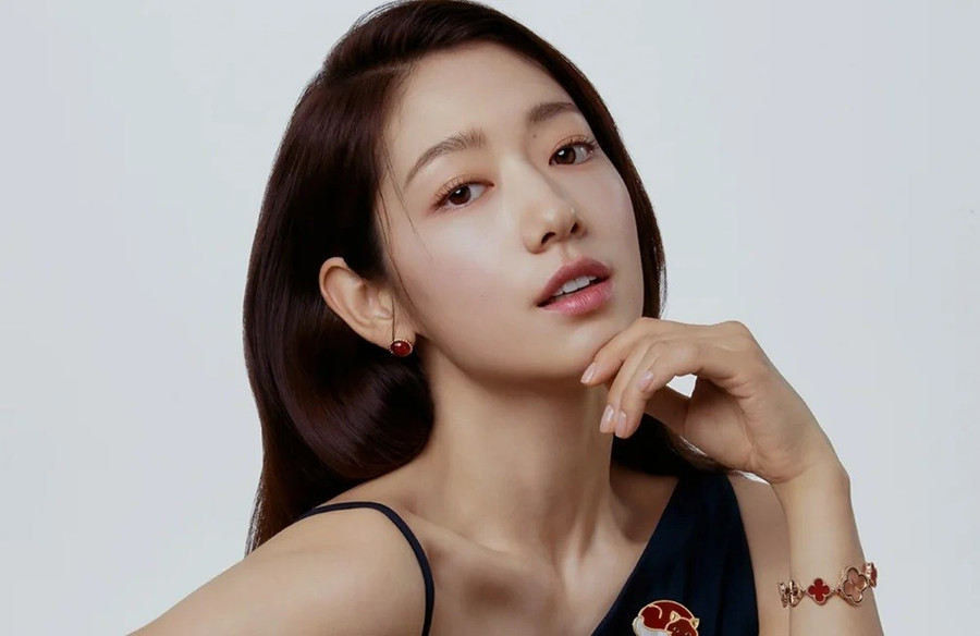 Nữ diễn viên Park Shin Hye. sao-han-02.jpg