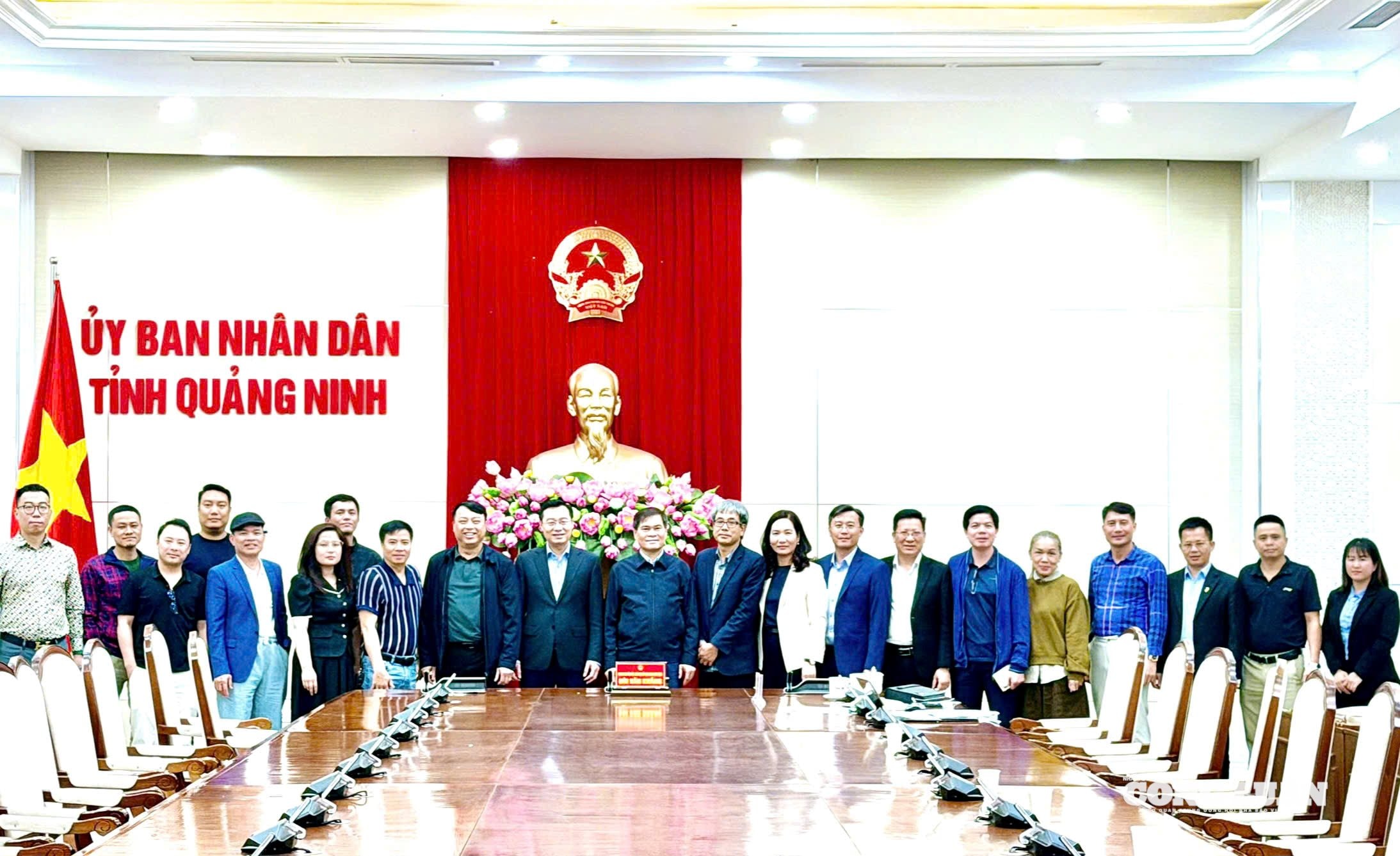 4-quang-ninh-hop-tac-toan-dien-voi-cac-co-quan-bao-chi.jpg