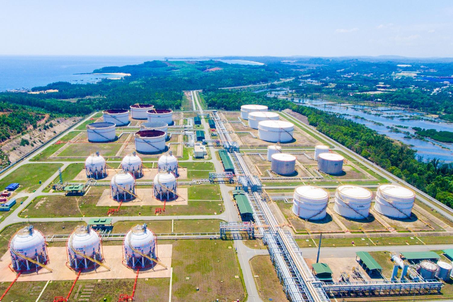 Cấp thiết nâng cao hạ tầng dự trữ, cung ứng xăng dầu quốc gia Cấp thiết nâng cao hạ tầng dự trữ, cung ứng xăng dầu quốc gia