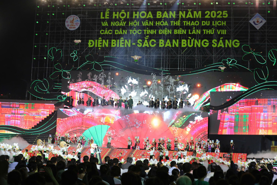 Lễ hội Hoa Ban trở thành điểm hẹn văn hóa đặc sắc. hoa-ban-va-mach-nguon-van-hoa-dien-bien-1.jpg