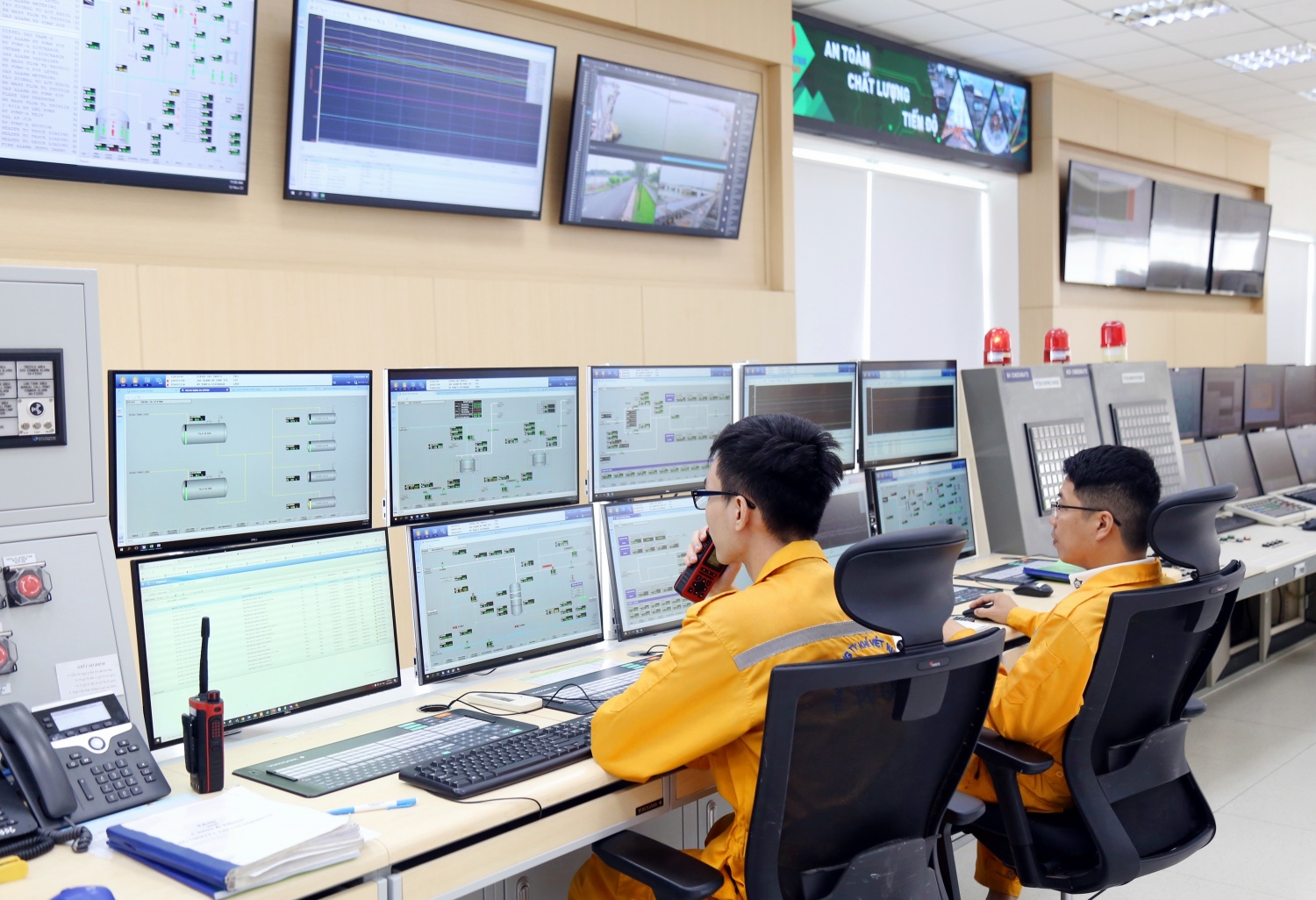 Chuẩn bị nguồn nhân lực và phát triển nhân tài Petrovietnam đến năm 2030 Chuẩn bị nguồn nhân lực và phát triển nhân tài Petrovietnam đến năm 2030