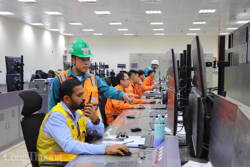 Nhà máy sử dụng lò hơi siêu tới hạn (Ultra Super Critical - USC), thuộc nhóm công nghệ nhiệt điện than tiên tiến hiện nay. Ảnh: Thanh Tuấn