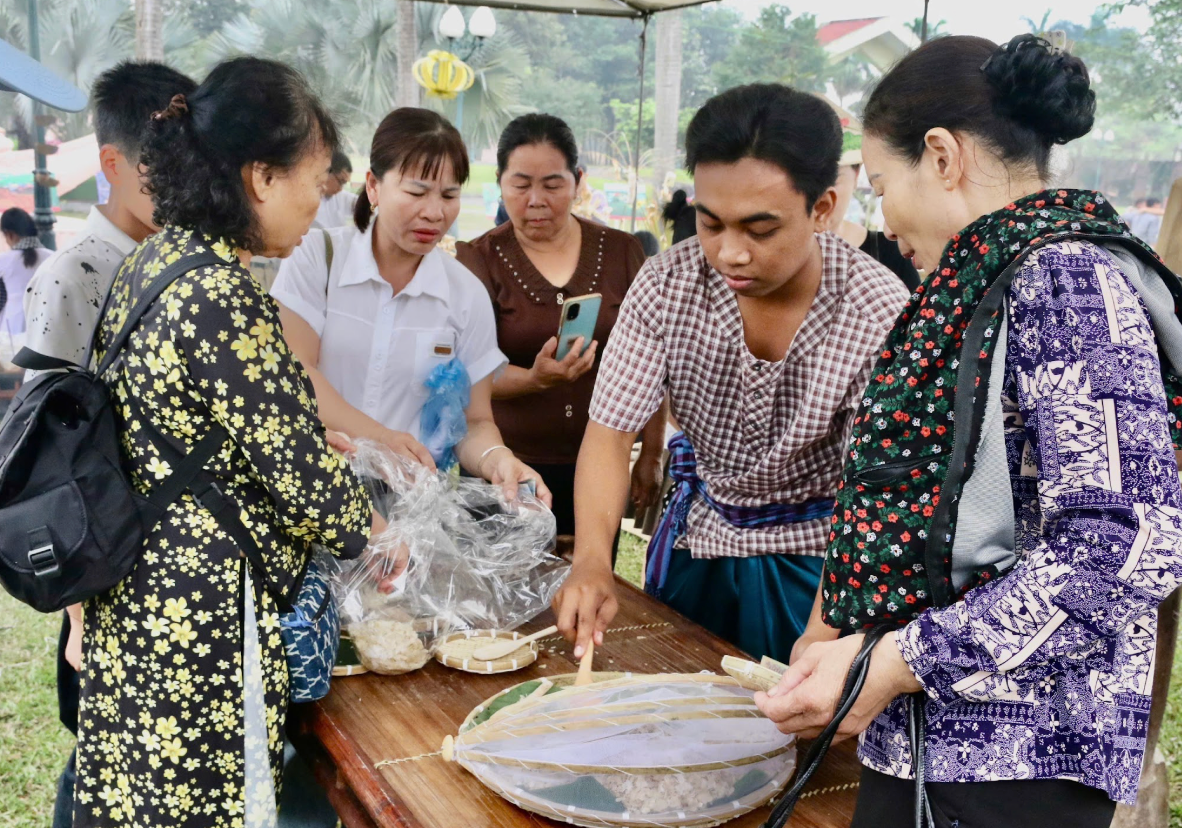 Ảnh màn hình 2026-04-18 lúc 21.44.38