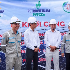PVFCCo - Phú Mỹ khởi công dự án điện mặt trời mái nhà kho 20.000 tấn tại Nhà máy Đạm Phú Mỹ