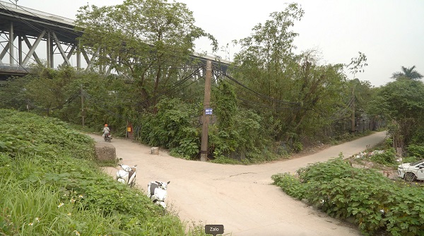 Đường vào ngõ 150 An Dương Vương. Ảnh: PV