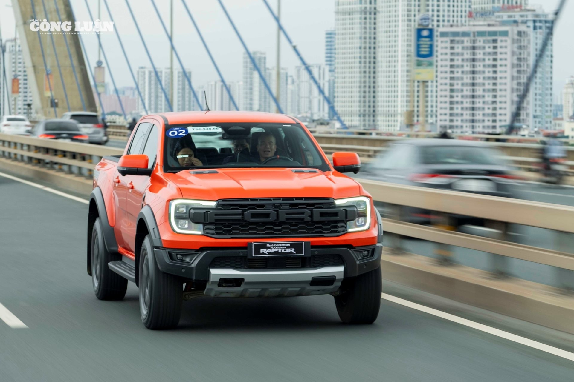 ford-ranger-raptor.jpg