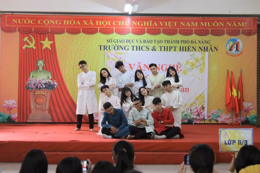Học sinh Trường THCS - THPT Hiển Nhân tham gia các hoạt động sinh hoạt ngoại khóa. 629138506-1420825050032385-7419049428937655807-n.jpg