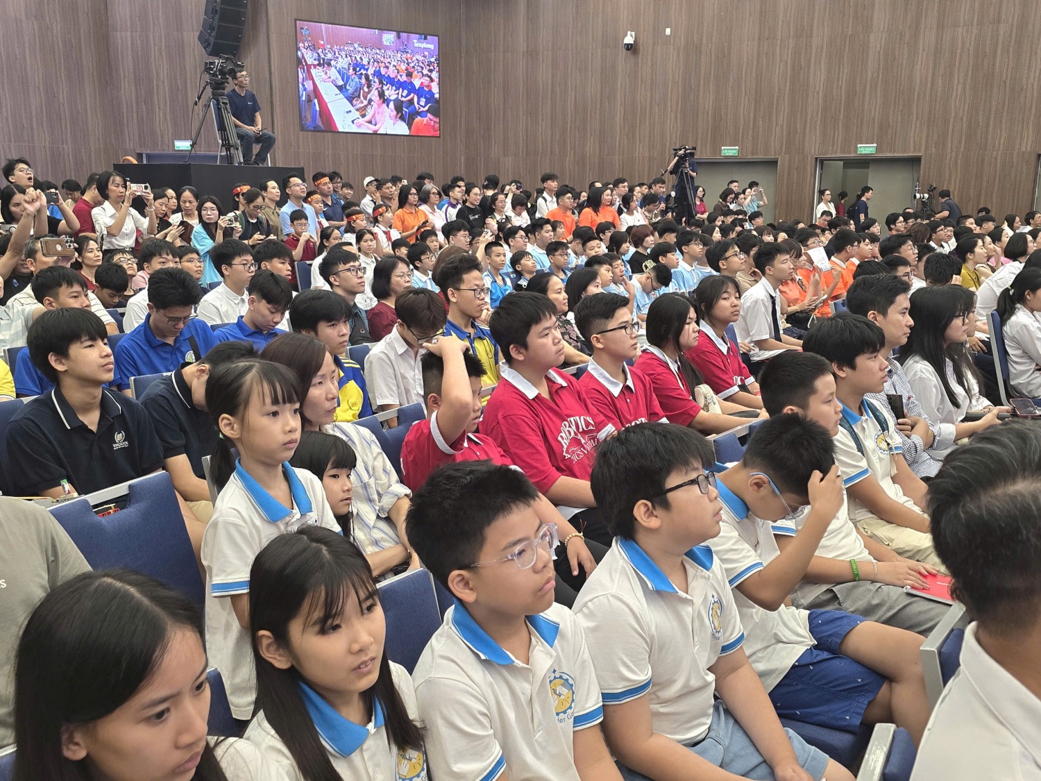 Học sinh từ 37 trường STEM Innovation Petrovietnam góp mặt tại Chung kết Quốc gia VSAR 2025-2026