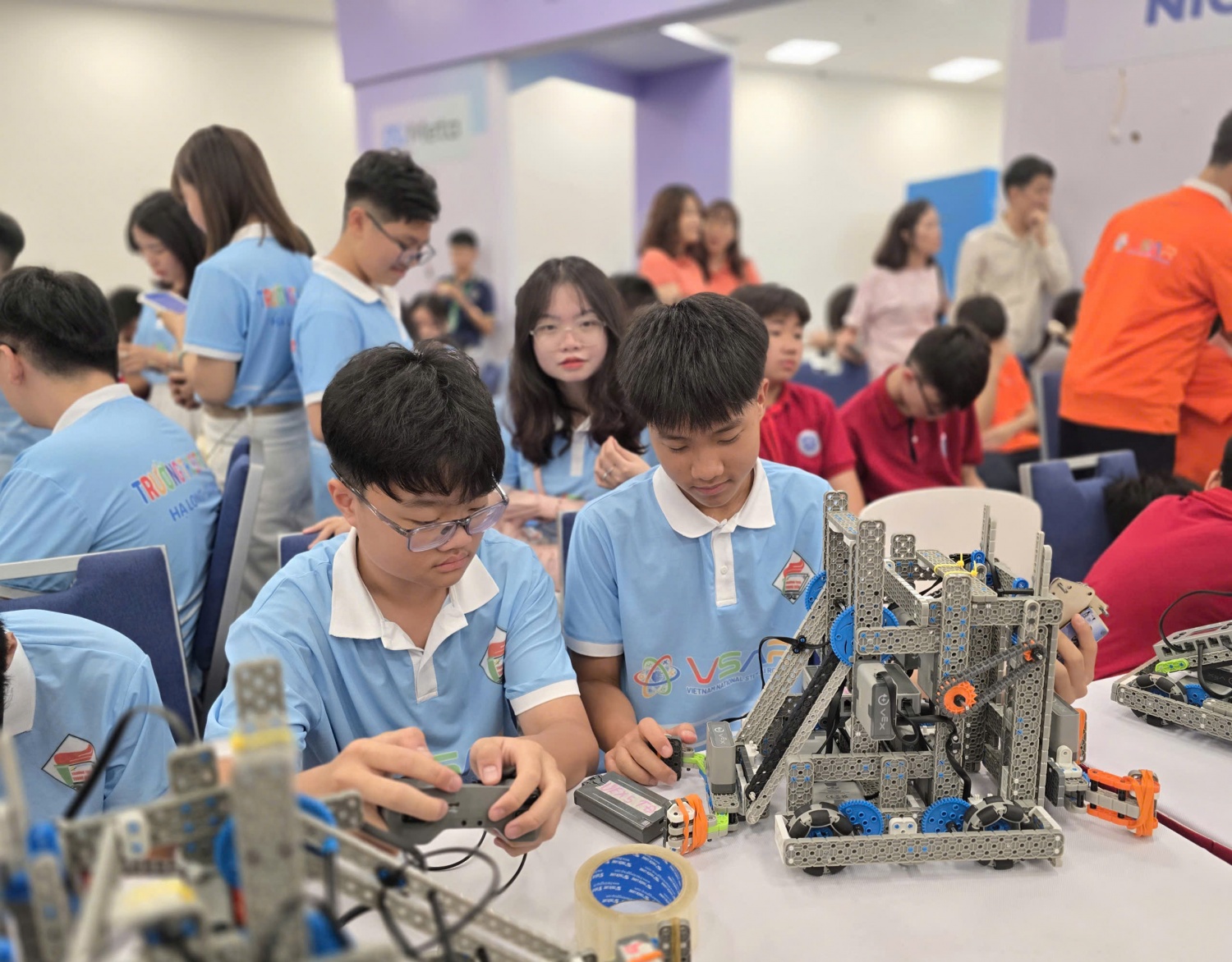 Học sinh từ 37 trường STEM Innovation Petrovietnam góp mặt tại Chung kết Quốc gia VSAR 2025-2026