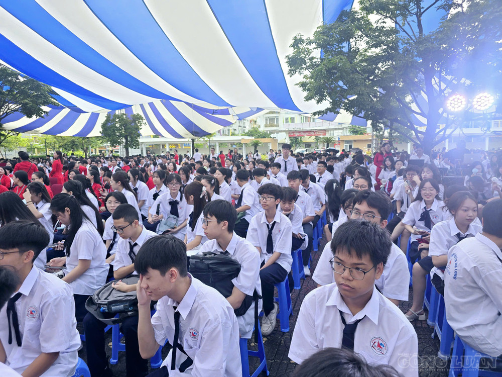 clo_br_anh-2-ky-thi-tuyen-sinh-2026.jpg