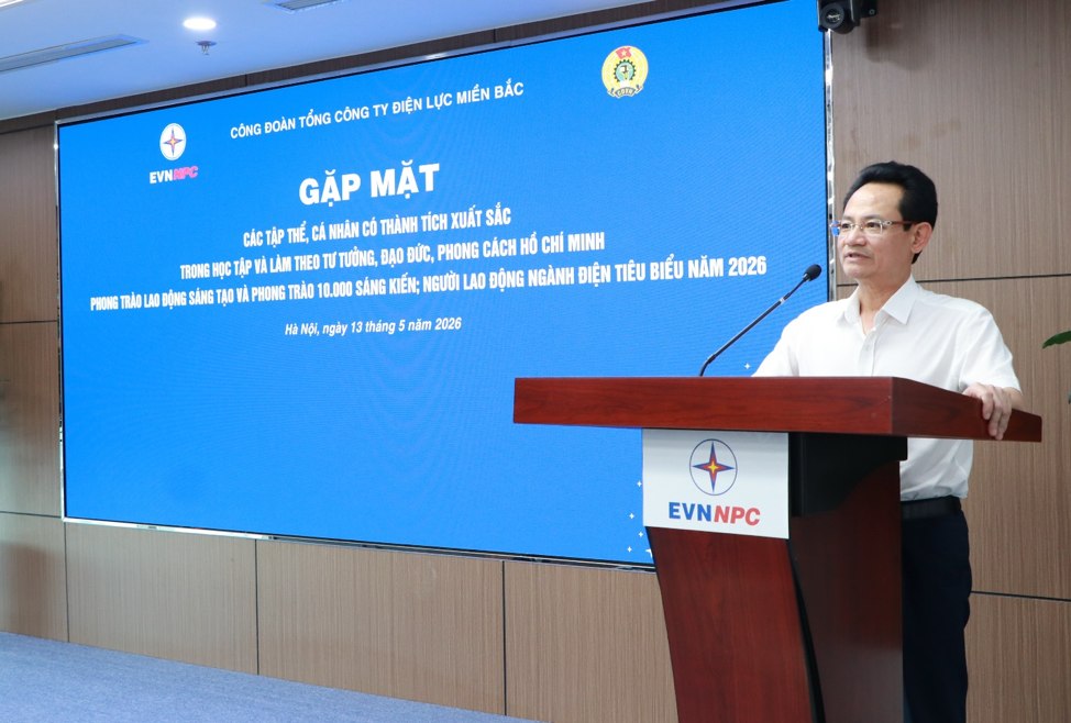 Đồng chí Nguyễn Đức Thiện - Phó Bí thư Đảng ủy, Tổng Giám đốc EVNNPC phát biểu tại chương trình. Ảnh: Phương Anh