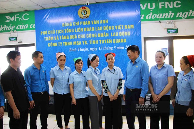 Cải thiện, nâng cao điều kiện, môi trường làm việc cho công nhân