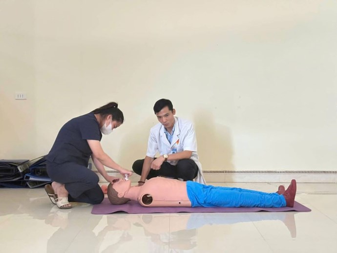 Đào tạo kỹ năng sơ cấp cứu cho công nhân tại Công ty May thời trang Perseption USA