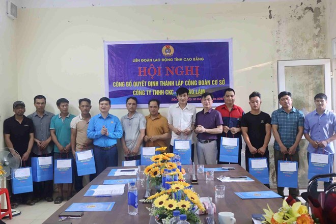 Thành lập công đoàn cơ sở Công ty TNHH CKC-KS ở Cao Bằng
