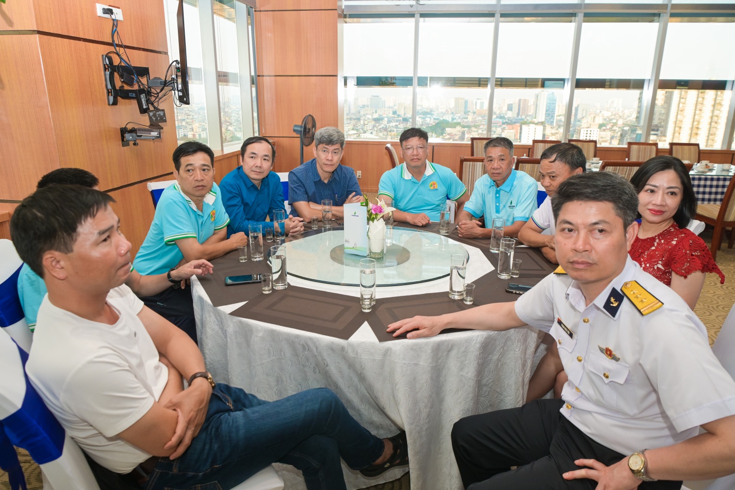 [Chùm ảnh] CLB Dầu khí Trường Sa kỷ niệm 5 năm thành lập, tiếp nối hành trình bảo vệ chủ quyền Tổ quốc
