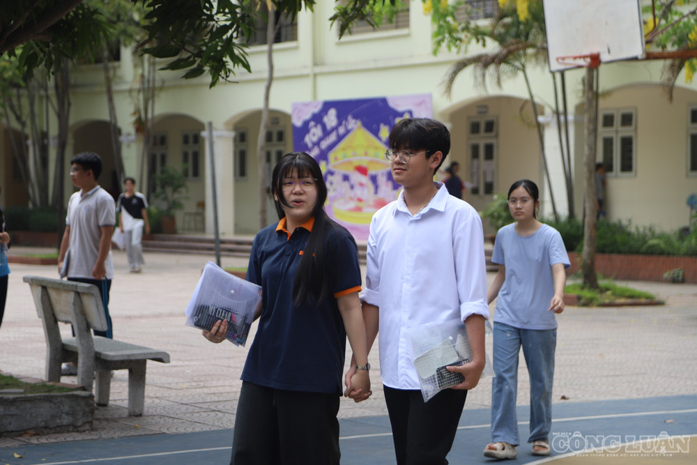 Nhiều thí sinh tự tin hướng tới mục tiêu trúng tuyển vào ngôi trường THPT mơ ước. clo_br_img-3023.jpg