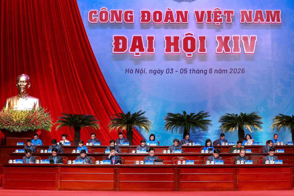 dai-hoi-hn-min.jpg