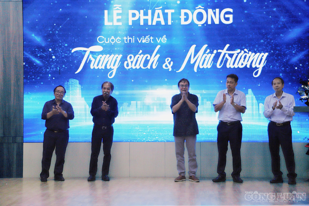 Nhà xuất bản Giáo dục Việt Nam (NXBGDVN) phối hợp với Hội Nhà văn Việt Nam chính thức phát động cuộc thi viết “Trang sách & Mái trường” trên phạm vi toàn quốc. clo_br_z7916718077879-16d7ab62e7a2697599c9aa17b2d68bbf.jpg