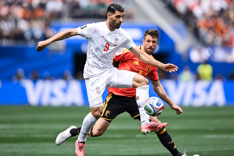Mehdi Taremi và đội tuyển Iran đã thể hiện rất tốt khi đối đầu tuyển Bỉ ở lượt trận thứ hai bảng G World Cup 2026. bi-2.jpg