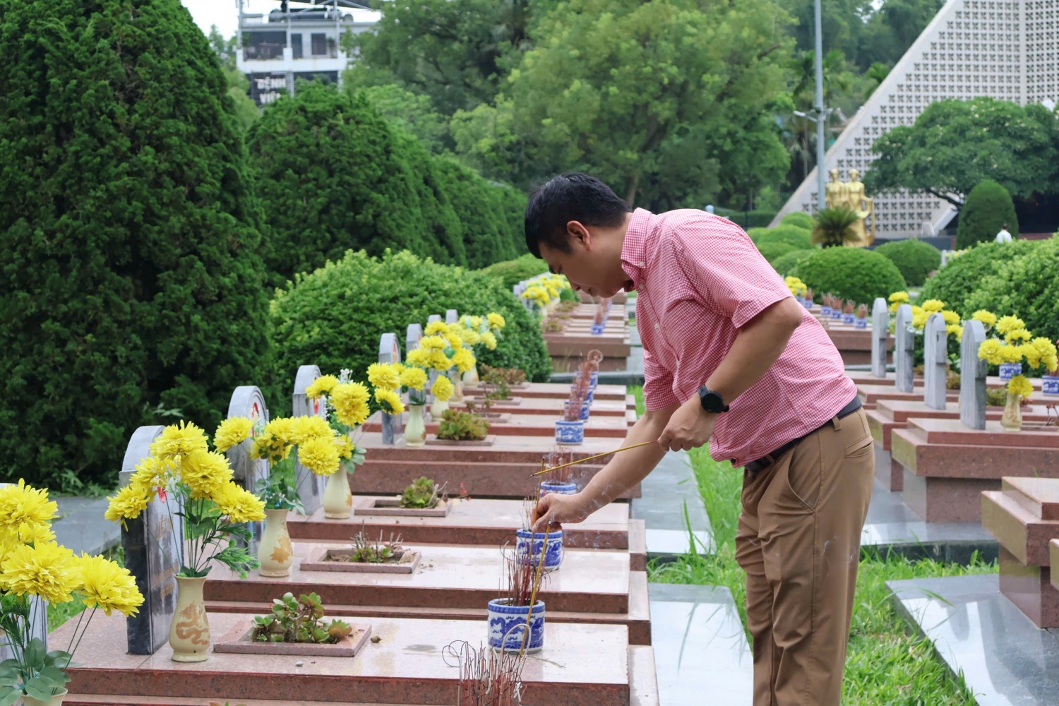 PVPGB - Tri ân quá khứ, bồi đắp niềm tự hào và trách nhiệm hôm nay PVPGB - Tri ân quá khứ, bồi đắp niềm tự hào và trách nhiệm hôm nay