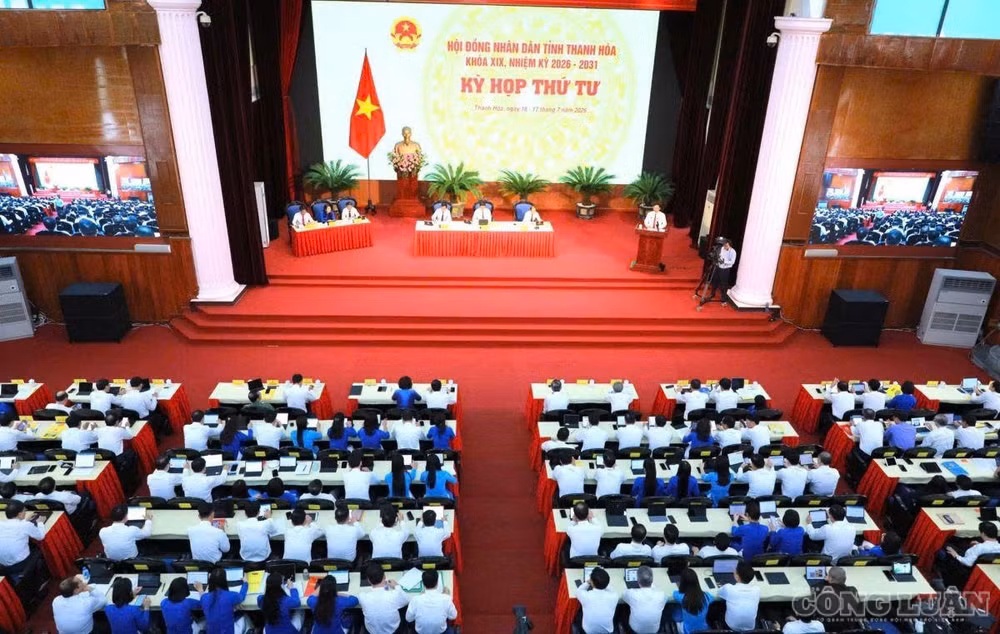 Toàn cảnh kỳ họp clo_br_1000034353.jpg