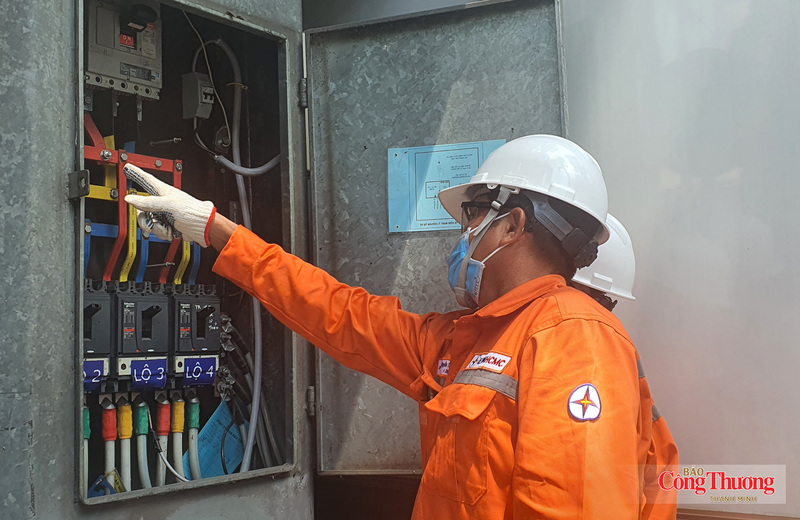 EVNHCMC bảo đảm cung cấp điện an toàn trong 6 tháng đầu năm 2026, đồng thời nâng cao chất lượng dịch vụ, đáp ứng nhu cầu phát triển kinh tế - xã hội của TP. Hồ Chí Minh.
