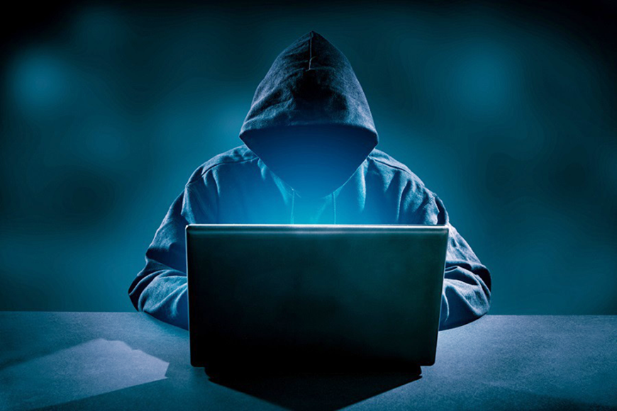 Các bệnh viện Romania dùng giấy, bút chống lại hacker