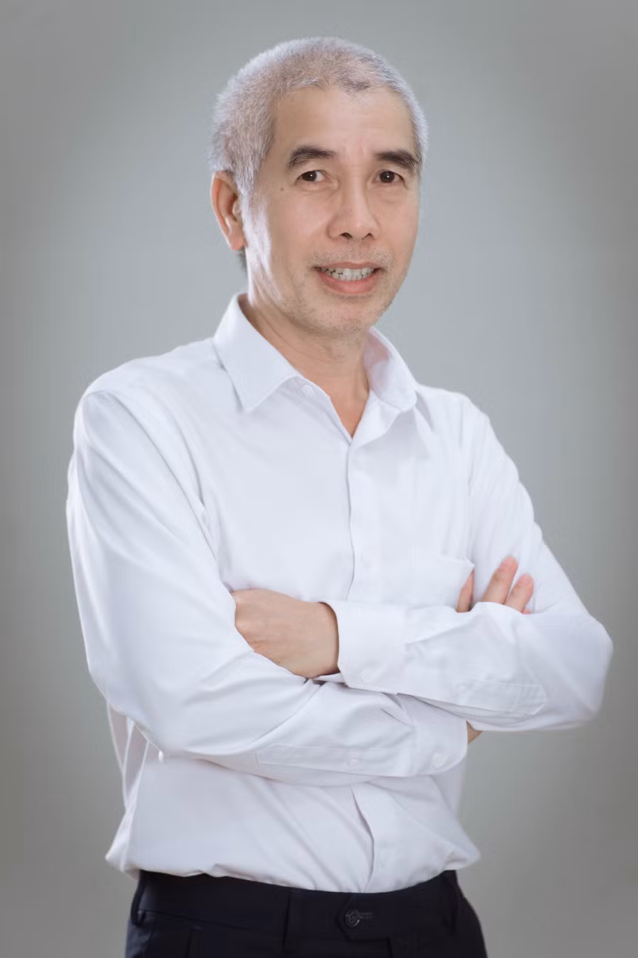 PGS.TS Phạm Thọ Hoàn - Giảng viên Cao cấp Trường Đại học Sư phạm Hà Nội, Nhà sáng lập Nền tảng Giáo dục số OLM. vt-05593.jpg