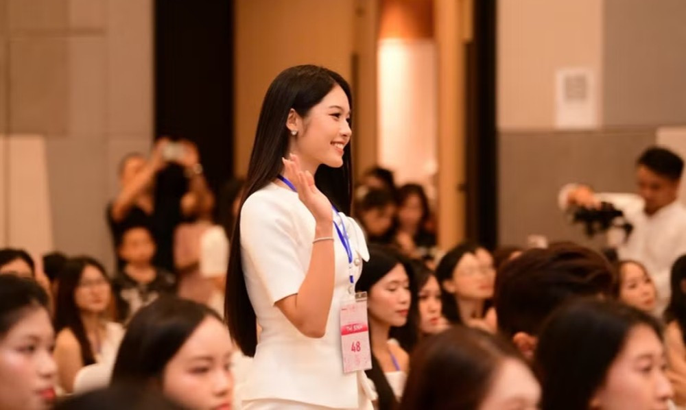Cuộc thi "Hoa hậu Việt Nam" kiên định với bốn giá trị Nhan sắc, Văn hóa, Trí tuệ và Cống hiến. Ảnh: BTC 1cs1.jpg