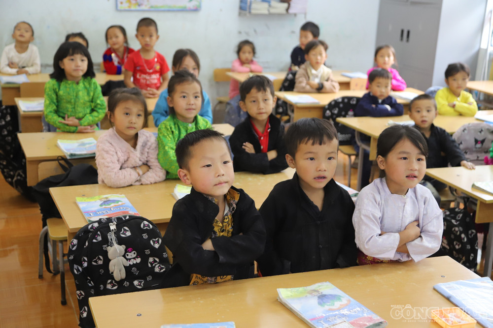 Việc sắp xếp trường học đặt ra yêu cầu lựa chọn đội ngũ hiệu trưởng có năng lực quản trị, đáp ứng mô hình trường quy mô lớn. clo_br_img-0095.jpg