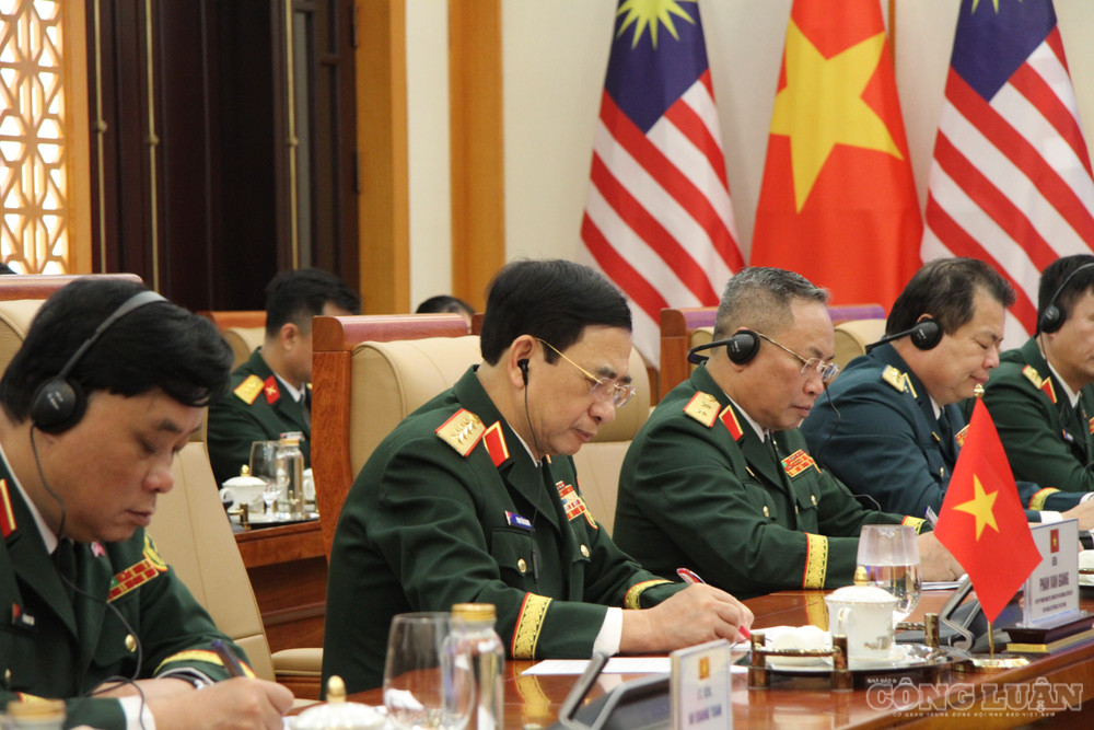 Đoàn đại biểu Bộ Quốc phòng Việt Nam. clo_br_img-0320.jpg