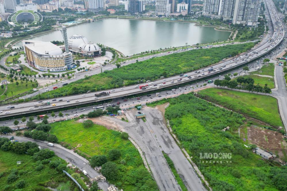 Điểm đầu dự án tại nút giao với đường Phạm Hùng (Vành đai 3). Ảnh: Sóng Hữu