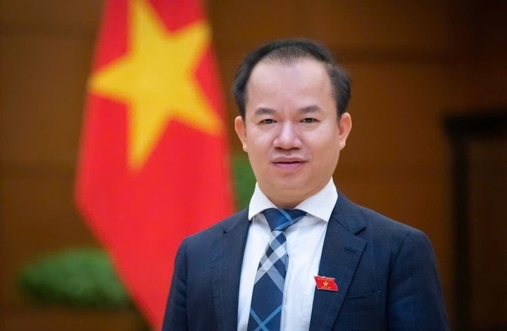 PGS.TS Bùi Hoài Sơn, Ủy viên chuyên trách Ủy ban Văn hóa và Xã hội của Quốc hội. Ảnh: Congthuong bhs.jpg