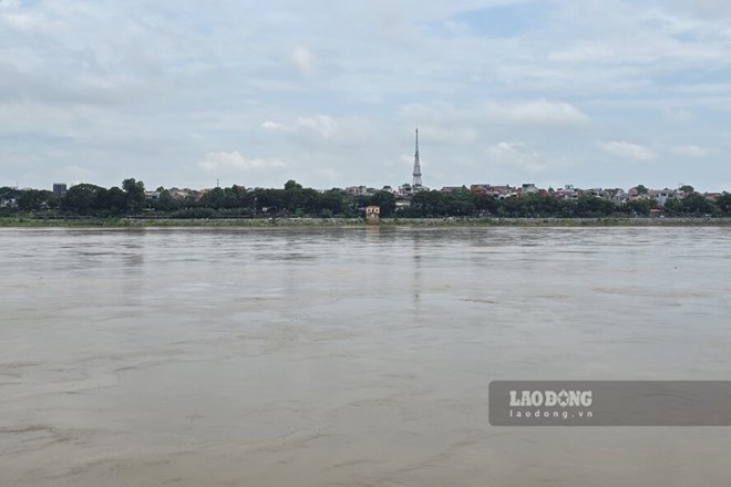Mực nước các sông thuộc lưu vực sông Hồng ngày 13.8