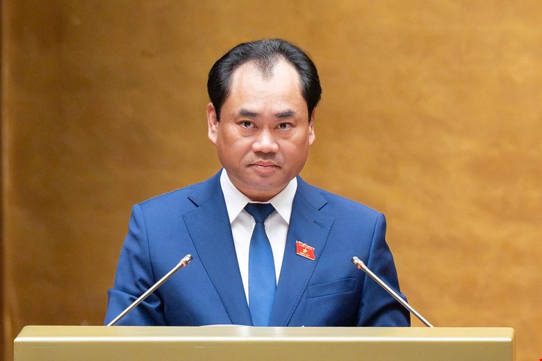 Bộ trưởng Bộ Nông nghiệp và Môi trường Trịnh Việt Hùng. Ảnh: Quochoi.vn
