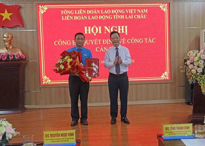 Công bố các quyết định về công tác tổ chức Đảng và cán bộ tại Lai Châu