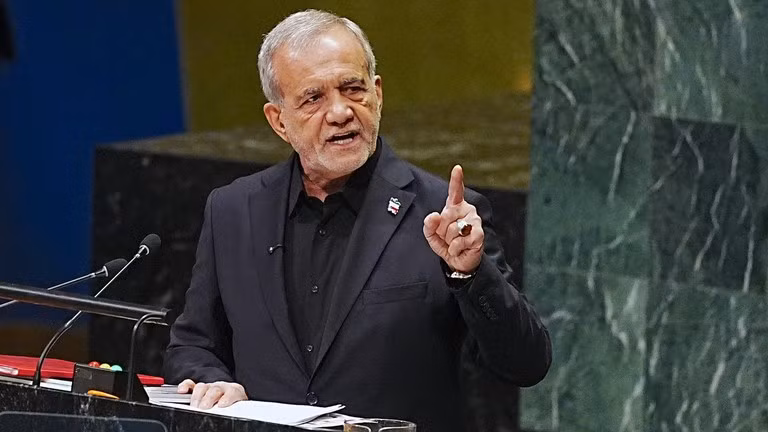 Tổng thống Iran Masoud Pezeshkian phát biểu tại Đại hội đồng LHQ, ngày 23/9/2026.