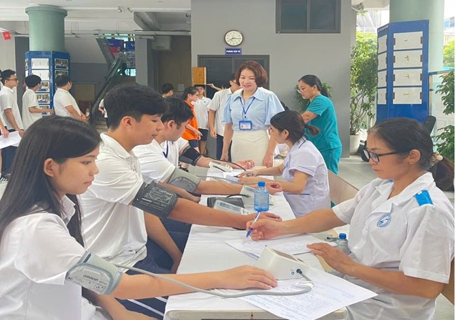 Hơn 50% người dân đã được khám sức khỏe miễn phí, có nơi vượt 90%