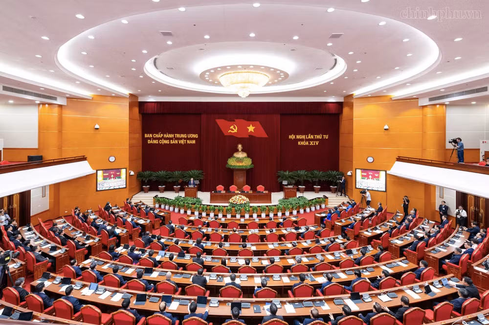 Phiên bế mạc Hội nghị Trung ương 4. Ảnh: Chính phủ anh-man-hinh-2026-10-08-luc-205339.png