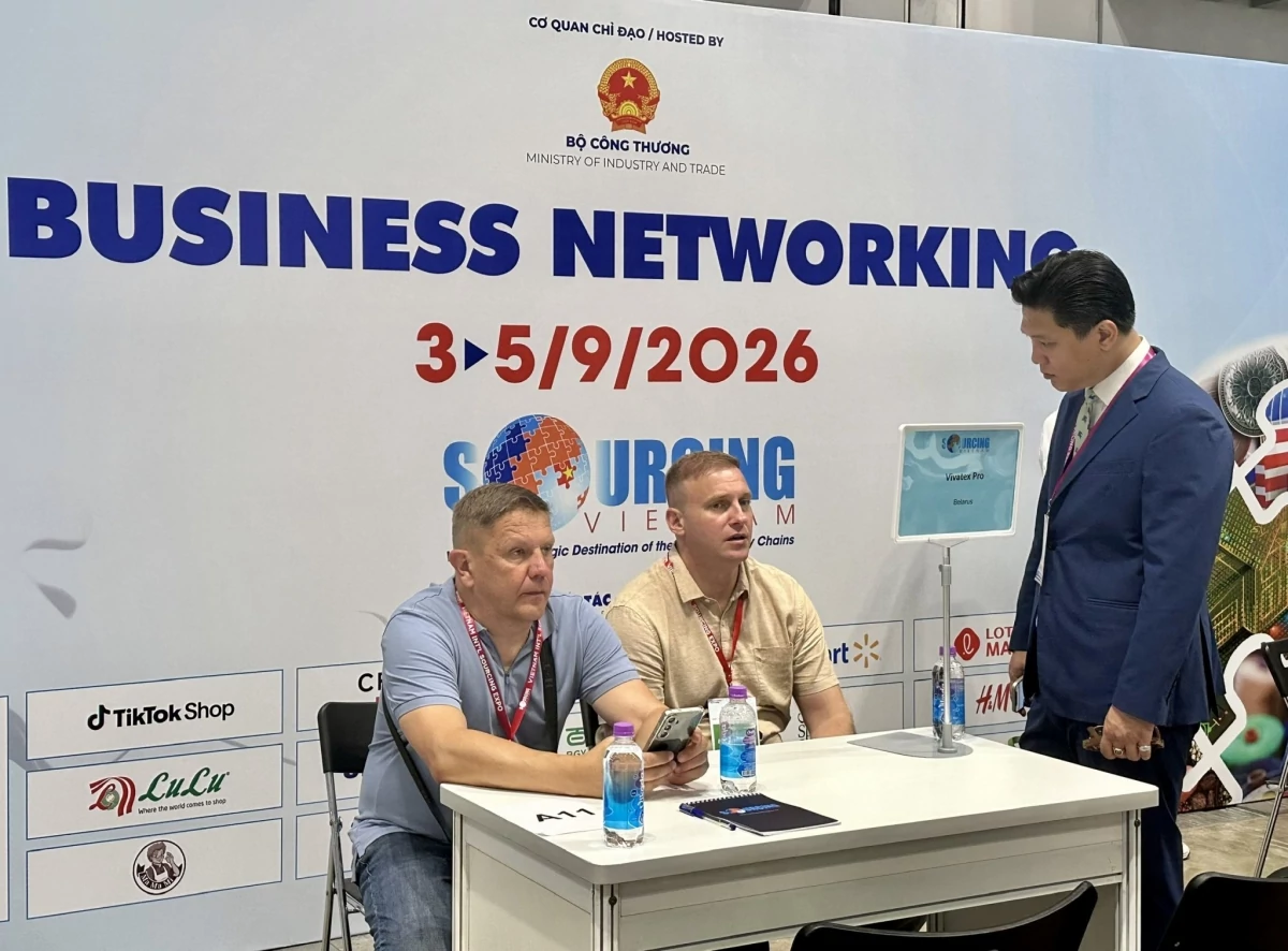 doanh nghiệp châu âu EuroCham: Việt Nam tiến gần mục tiêu tăng trưởng 2 con số