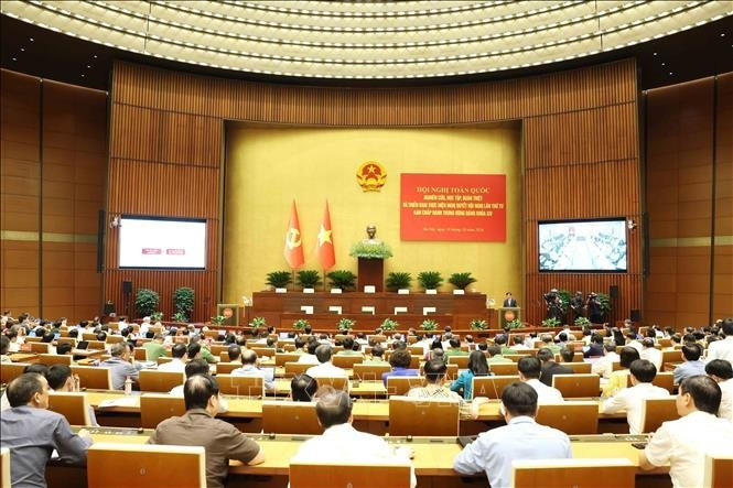Quang cảnh hội nghị tại điểm cầu Trung tâm - Phòng họp Diên Hồng, Nhà Quốc hội, Hà Nội. Ảnh: TTXVN