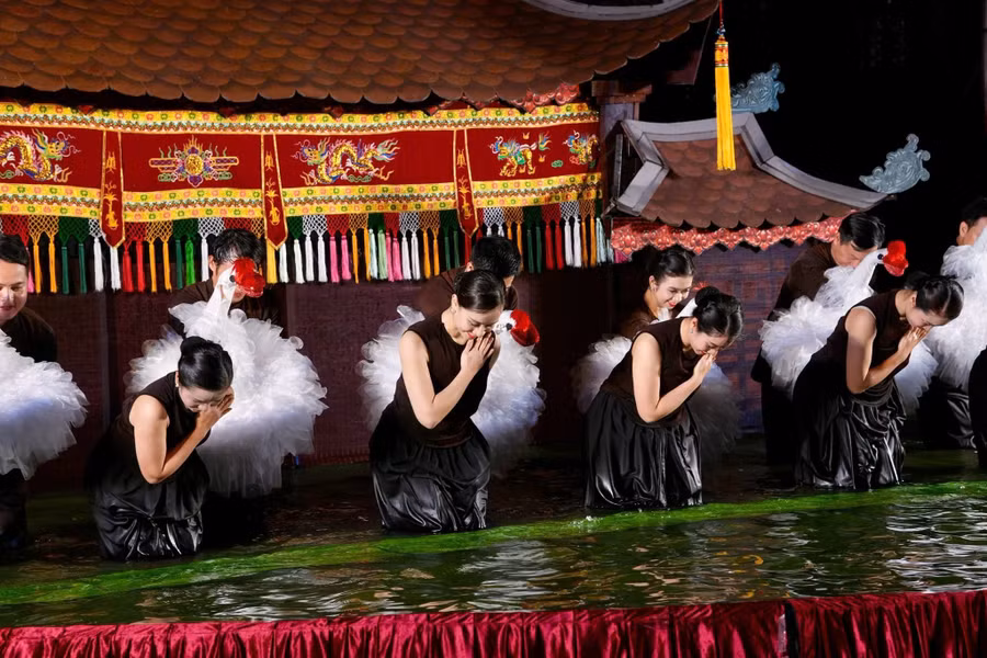 Chương trình tổng duyệt nghệ thuật múa rối nước phục vụ Tuần Sân khấu Việt Nam tại Pháp (Ảnh: BTC).