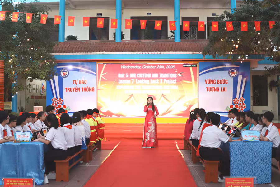 Trường THCS Trương Công Định tổ chức chuyên đề tiếng Anh và Đoàn – Đội cấp thành phố.